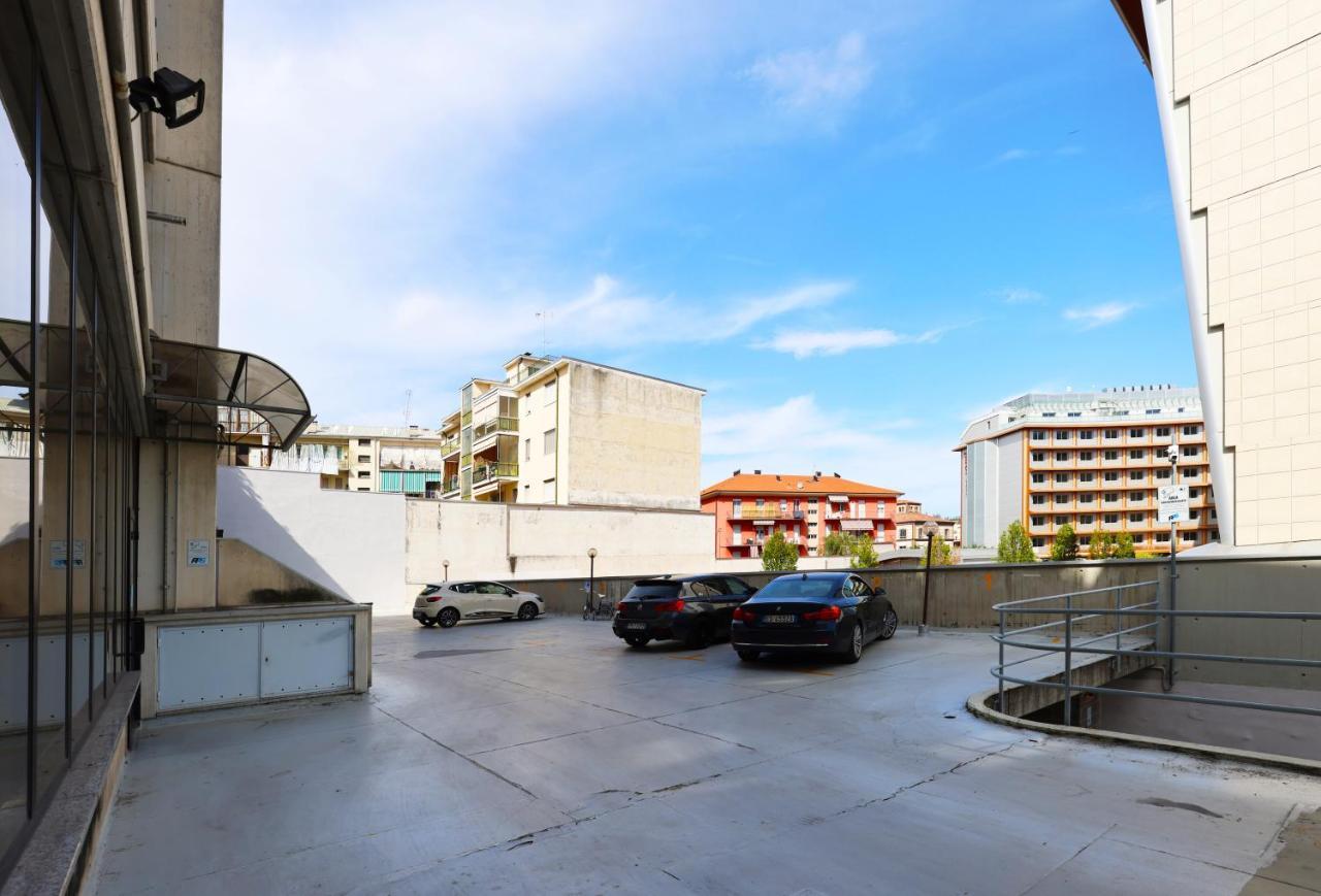 Sunrise Residence Алба Екстериор снимка