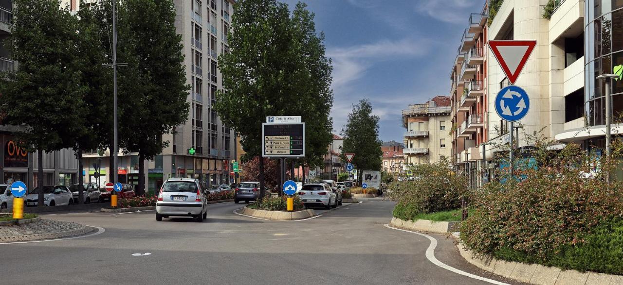 Sunrise Residence Алба Екстериор снимка