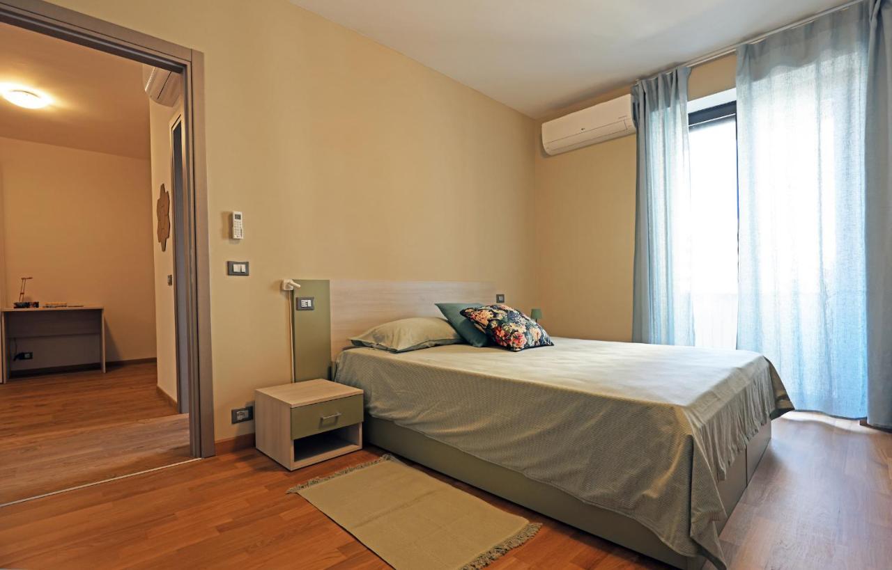 Sunrise Residence Алба Екстериор снимка