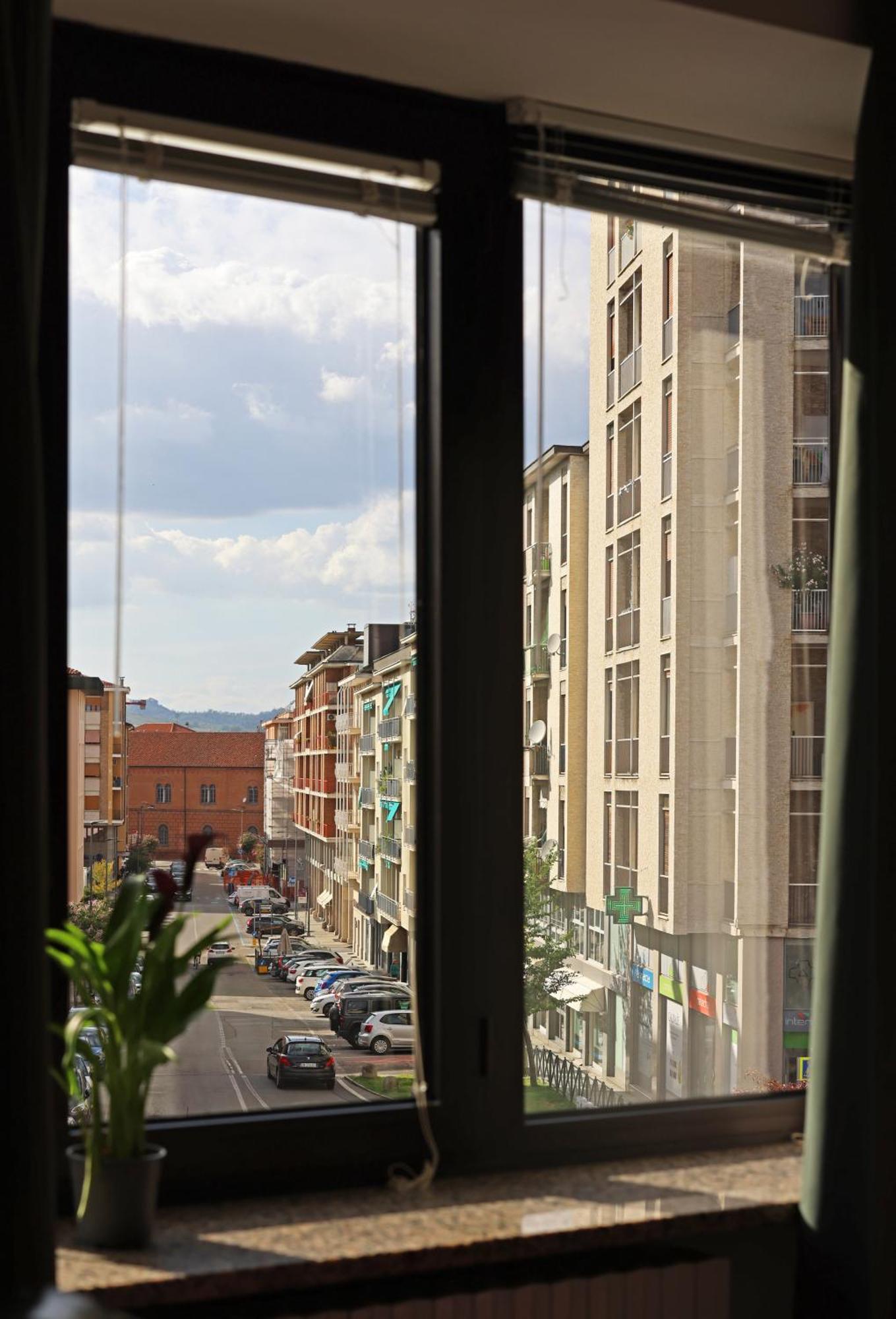 Sunrise Residence Алба Екстериор снимка